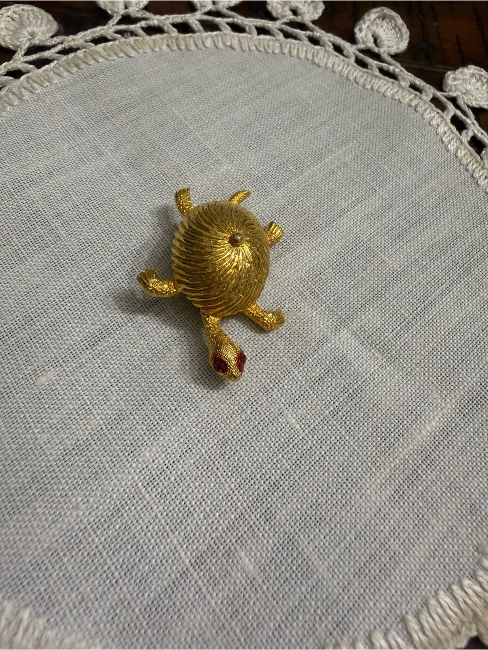 Vintage Gold Turtle Brooch - Women's Jewelry Accent